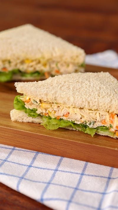 Sanduí­che natural de frango